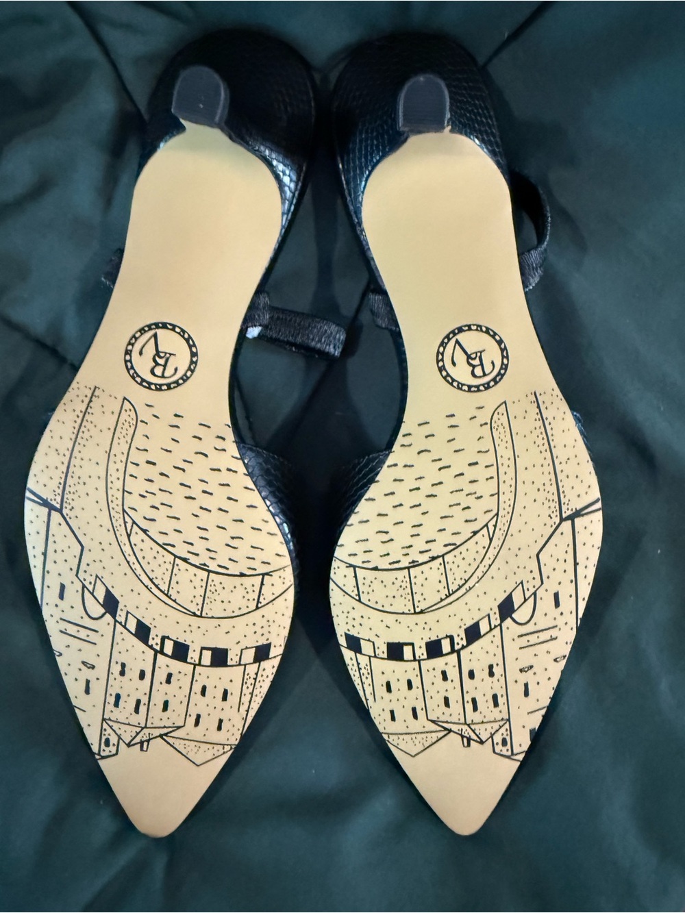 Bella Vita Black Textured Pointed-Toe Slingback Flats - Picture 2 of 5